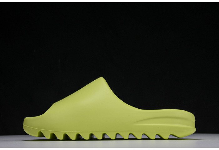 ye**ezy slide glow green   gx6138