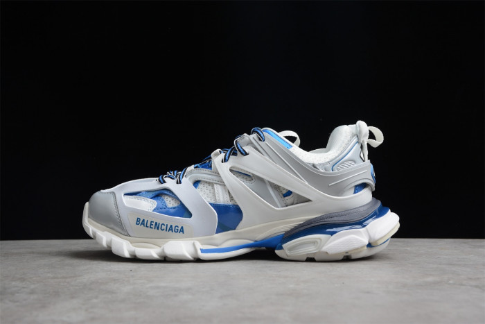 Ba*len*cia*ga track trainer