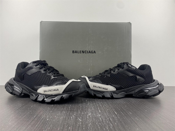 Ba*len*cia*ga track trainer btt-028