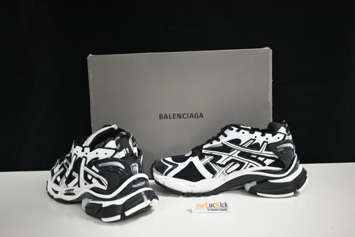 Ba*len*cia*ga track trainer 677403-w3rb3-9010
