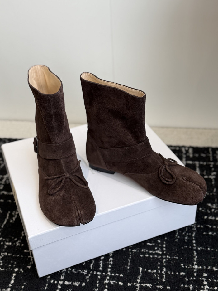 Ma*iso*n Mar*giela Boots MNMB-0001