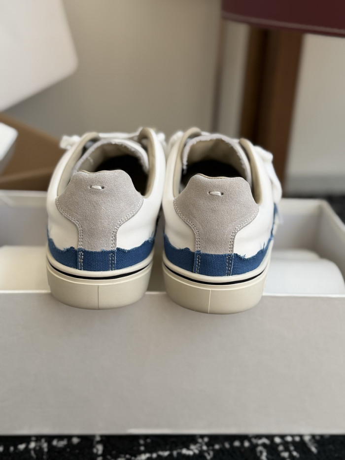 Ma*iso*n Mar*giela MNMA-0211