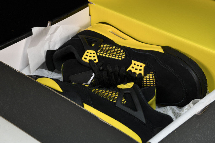 air jordan 4 thunder 2023 dh6927-017