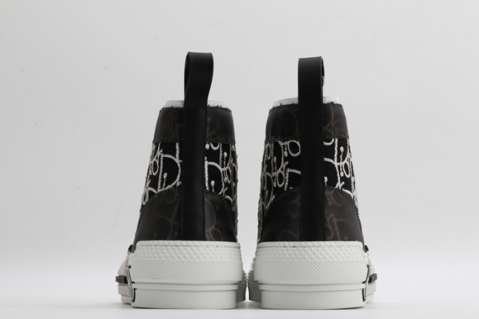 dr homme kaws hip-top drht-011