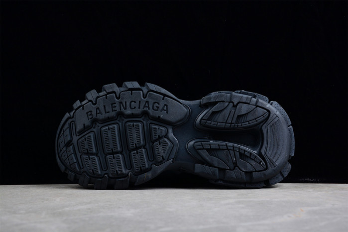 Ba*len*cia*ga track trainer btt-001