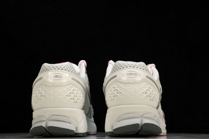 nike air zoom vomero 5 fn3695-001