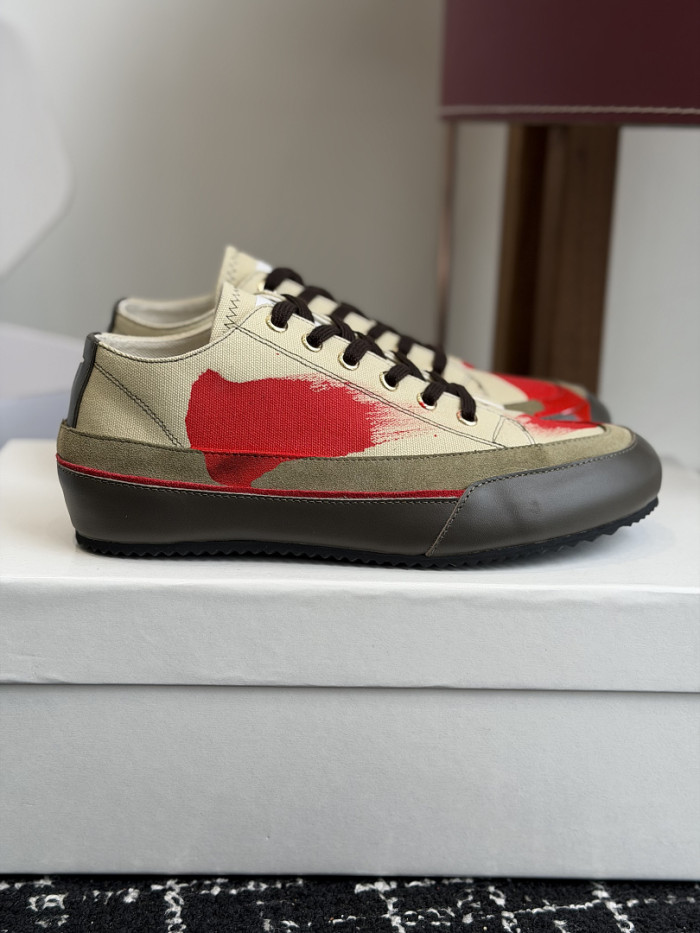 Ma*iso*n Mar*giela MNMA-0199