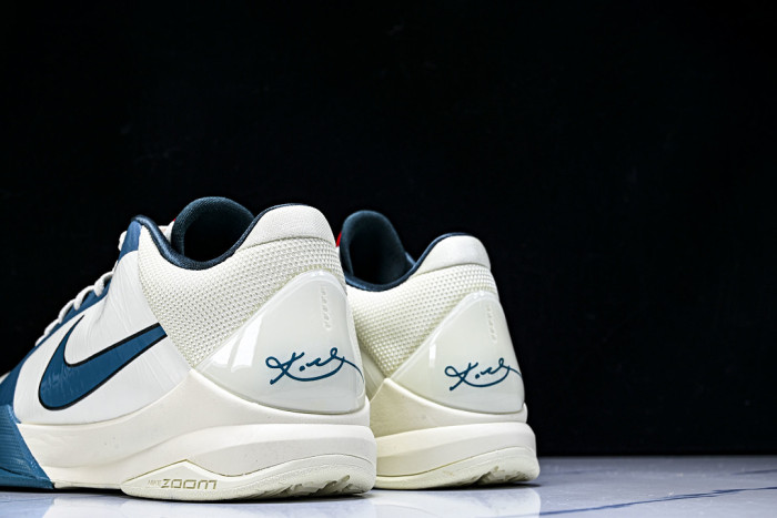 NIKE Kobe 5 PROTRO IZ1852-100