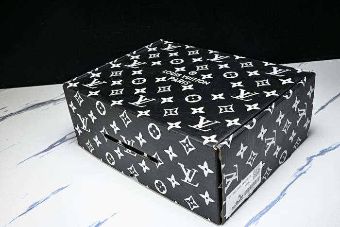 LVT SNEAKERS LVSRS-0136