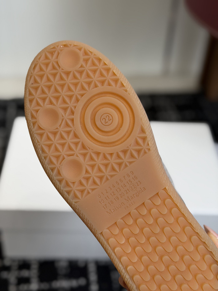 Ma*iso*n Mar*giela MAMA-0175