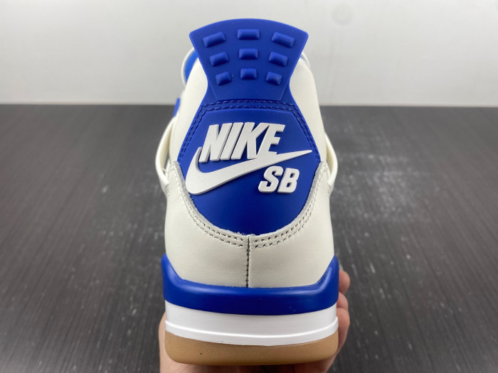 Nike SB x Air Jordan 4 “Sapphire” DR5415-104