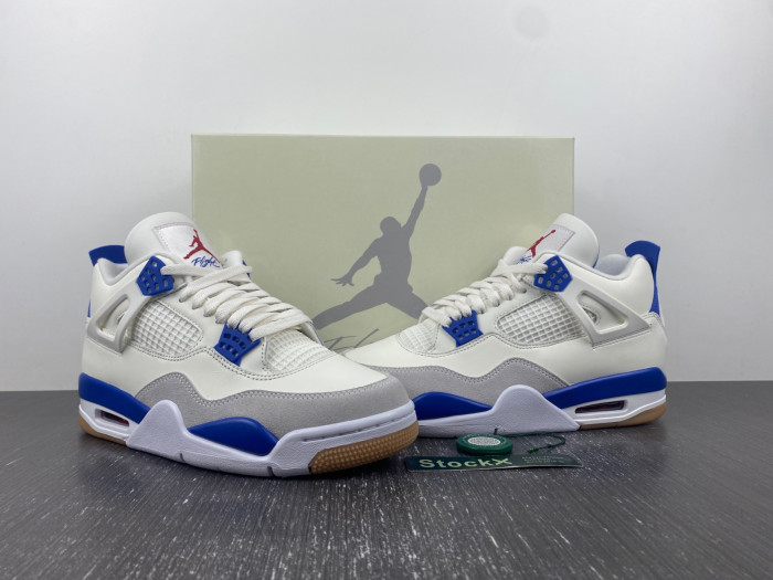 Nike SB x Air Jordan 4 “Sapphire” DR5415-104