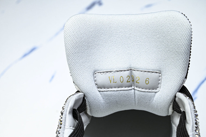LVT SNEAKERS LVSRS-0174