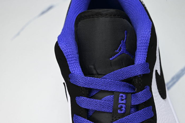 Air Jordan 1 Low SE Obsidian IO7448-400
