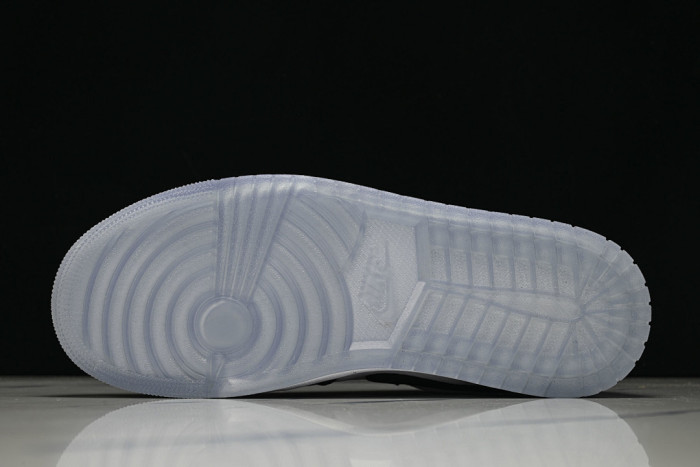 Air Jordan 1 Low SE Obsidian IO7448-400