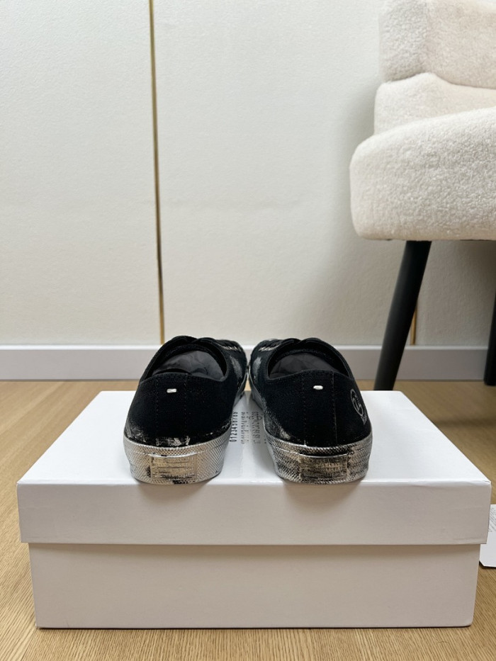 Ma*iso*n Mar*giela MAMA-0156