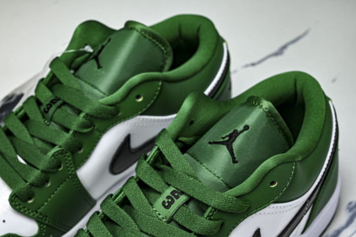Air Jordan 1 Low 553558-301