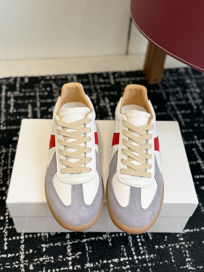 Ma*iso*n Mar*giela MNMA-0210