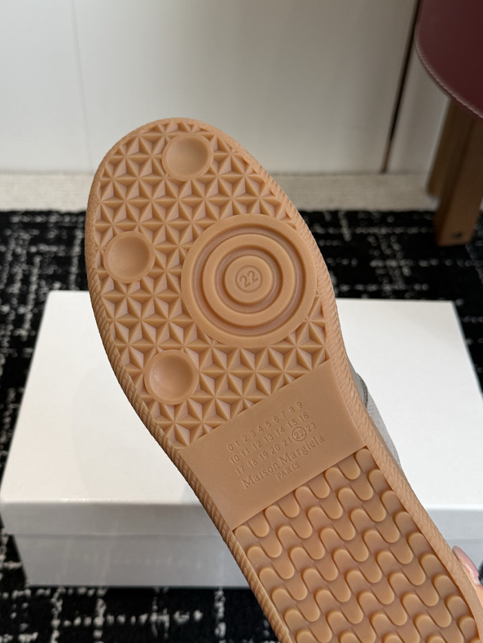 Ma*iso*n Mar*giela MNMA-0197