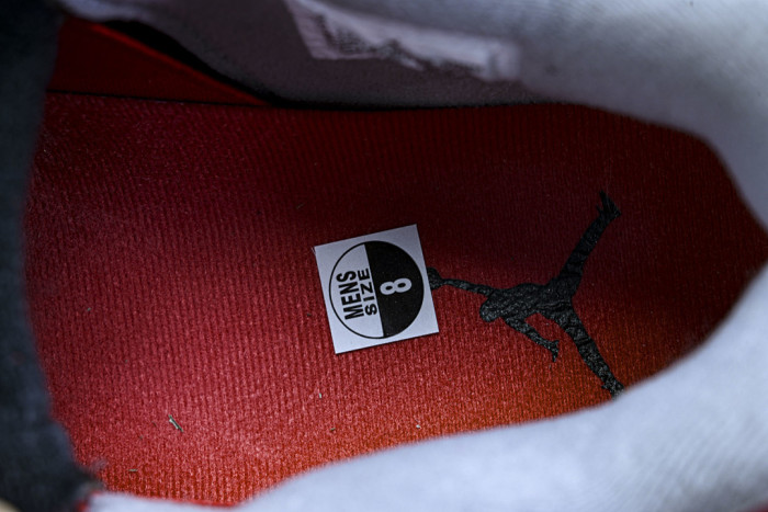 Air Jordan 4“Toro Bravo” FQ8138-600