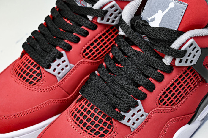 Air Jordan 4“Toro Bravo” FQ8138-600