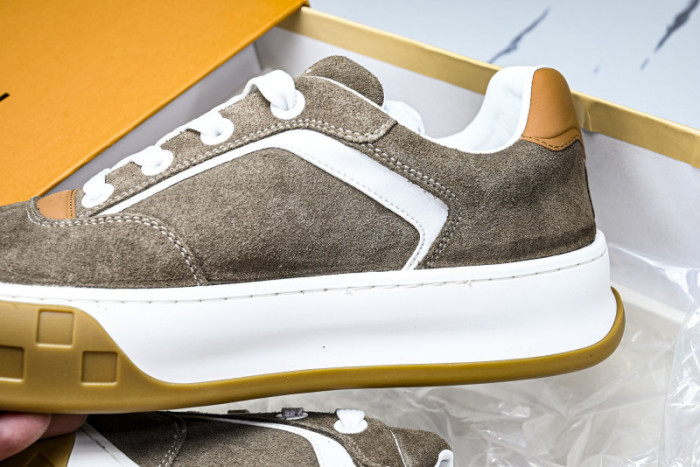 LOU VUIT OTHERS SNEAKERS LVOTS-011