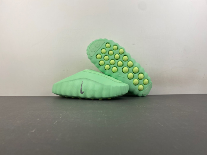NIKE MIND 001