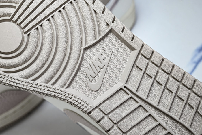 Air Jordan 1 Low IV3219-161