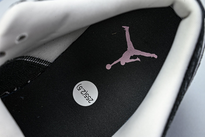 Air Jordan 1 Low II0595-001