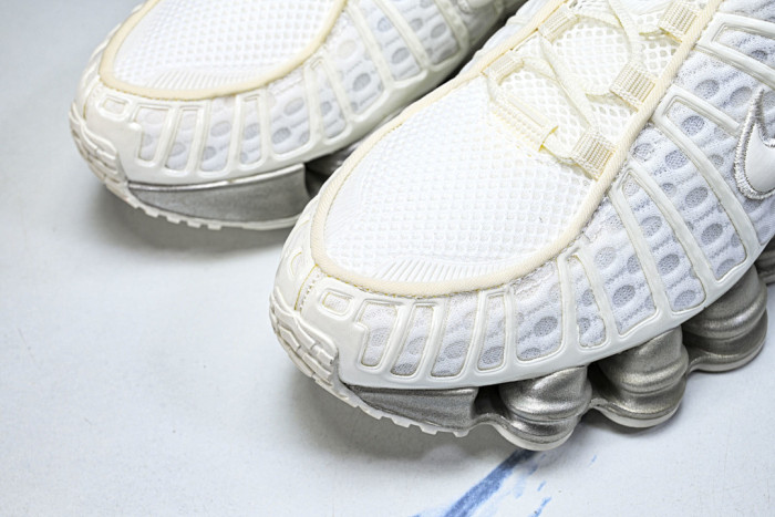 Nike Shox TL AR3566-103