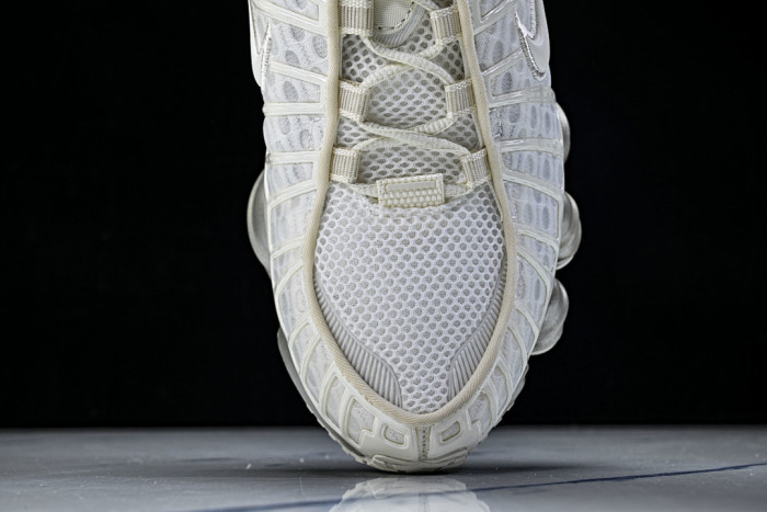 Nike Shox TL AR3566-103