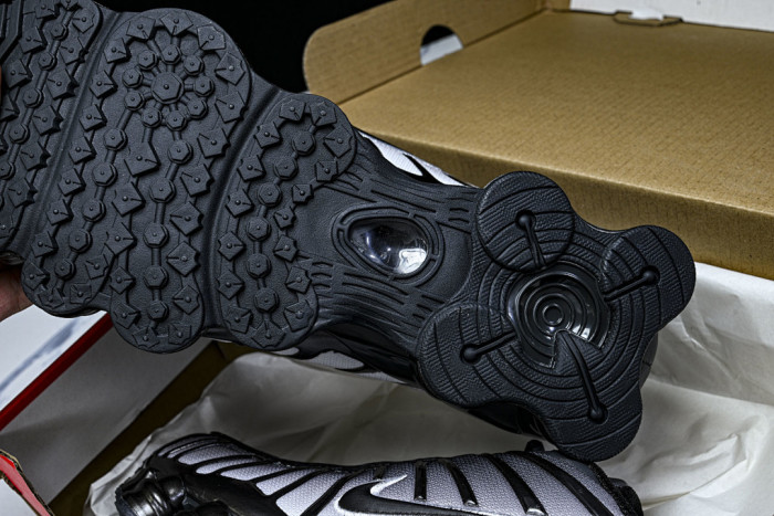 Nike Kobe 6 Protro “3D Hollywood” IQ3902-002