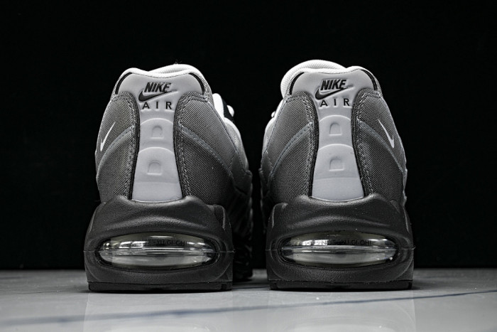 Nike Air Max 95 SP I17404-100