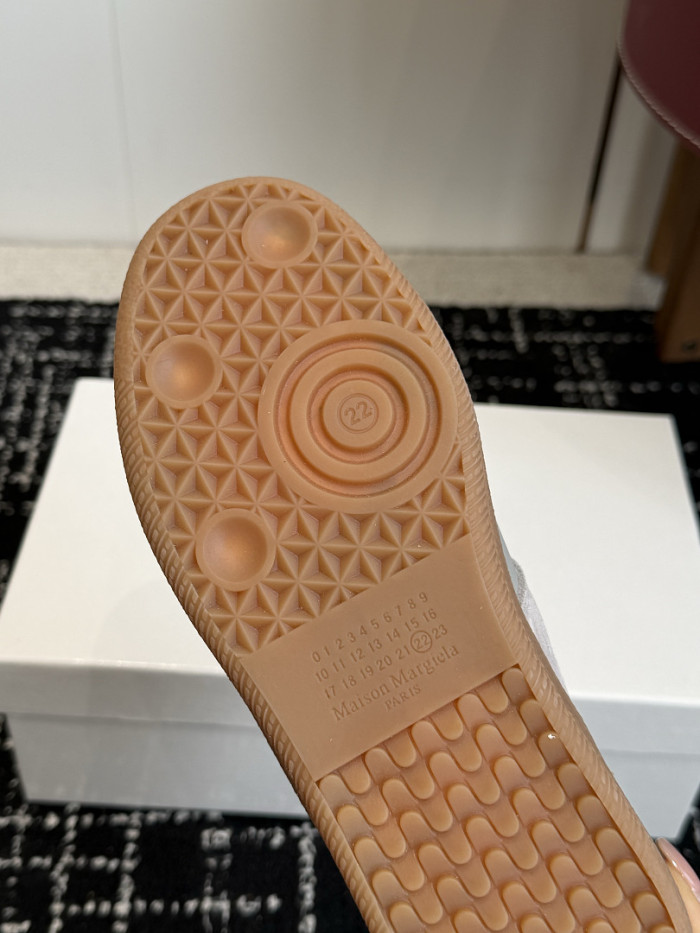 Ma*iso*n Mar*giela MNMA-0198