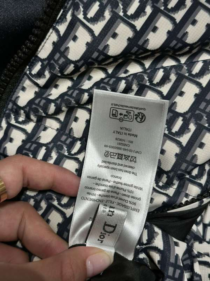D*IOR CLOTHES DRCS-008