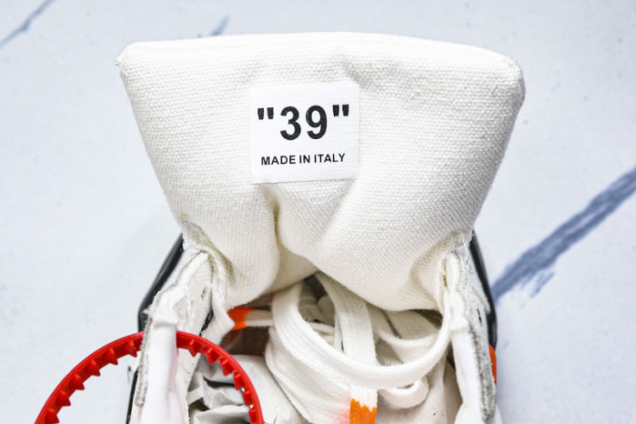 C/O SNEAKERS CO-031