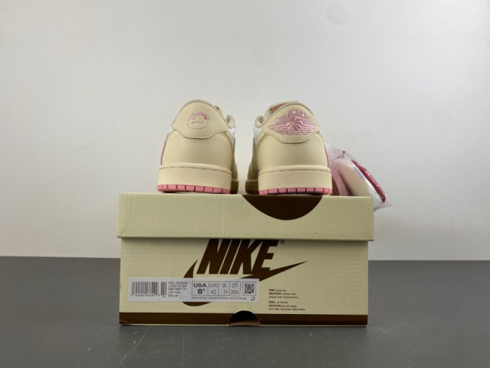 Travis Scott x Air Jordan 1 Low OG DM7866-171