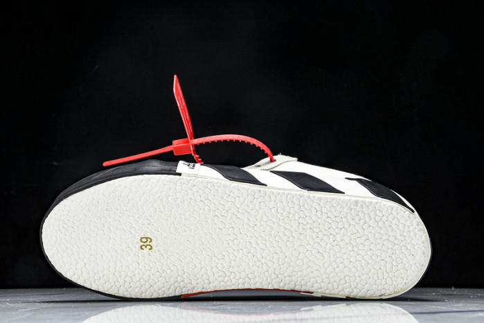 C/O SNEAKERS CO-031