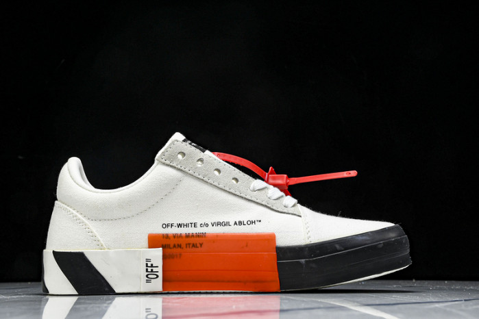 C/O SNEAKERS CO-031