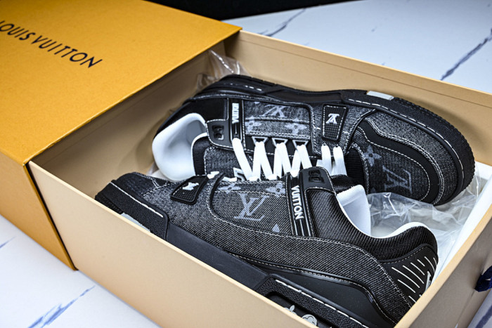 LVT SNEAKERS LVSRS-0138