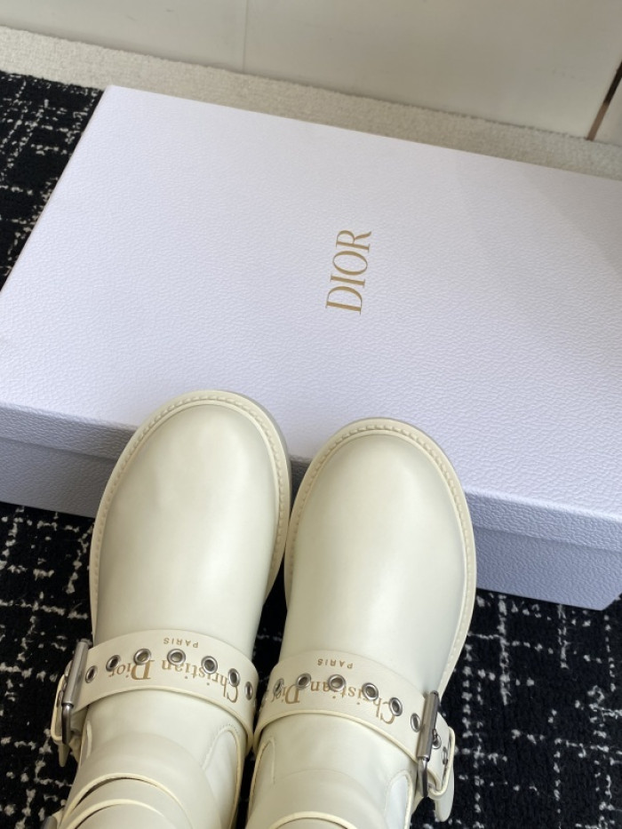 DR BOOT DB-001