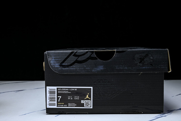 Air Jordan Low 107448-400