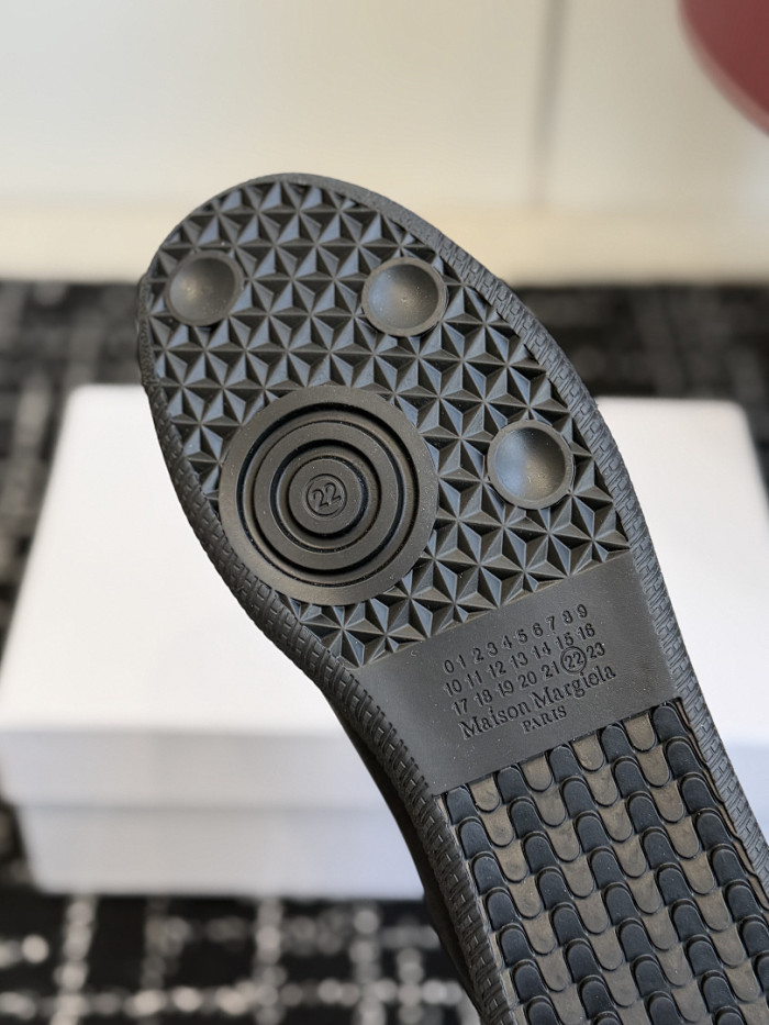 Ma*iso*n Mar*giela MAMA-0147