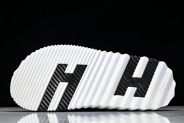 H**me5 HS-0151