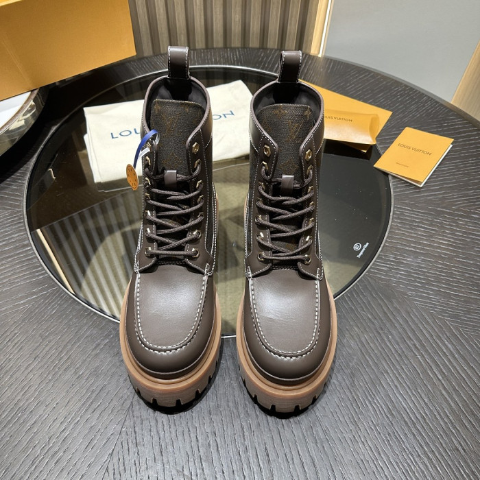 L**V**T* BOOTS LVTBS-062