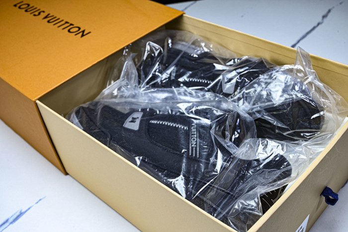 LVT SNEAKERS LVSRS-0139