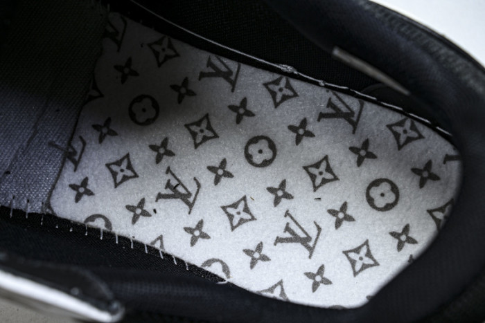 LVT SNEAKERS LVSRS-0087