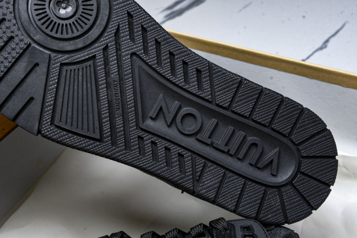 LVT SNEAKERS LVSRS-0056