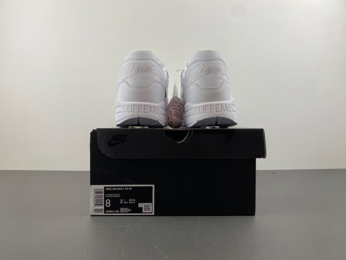 Svp*me x nike air max 1