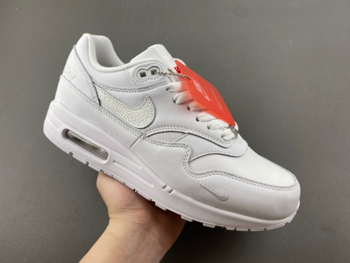 Svp*me x nike air max 1